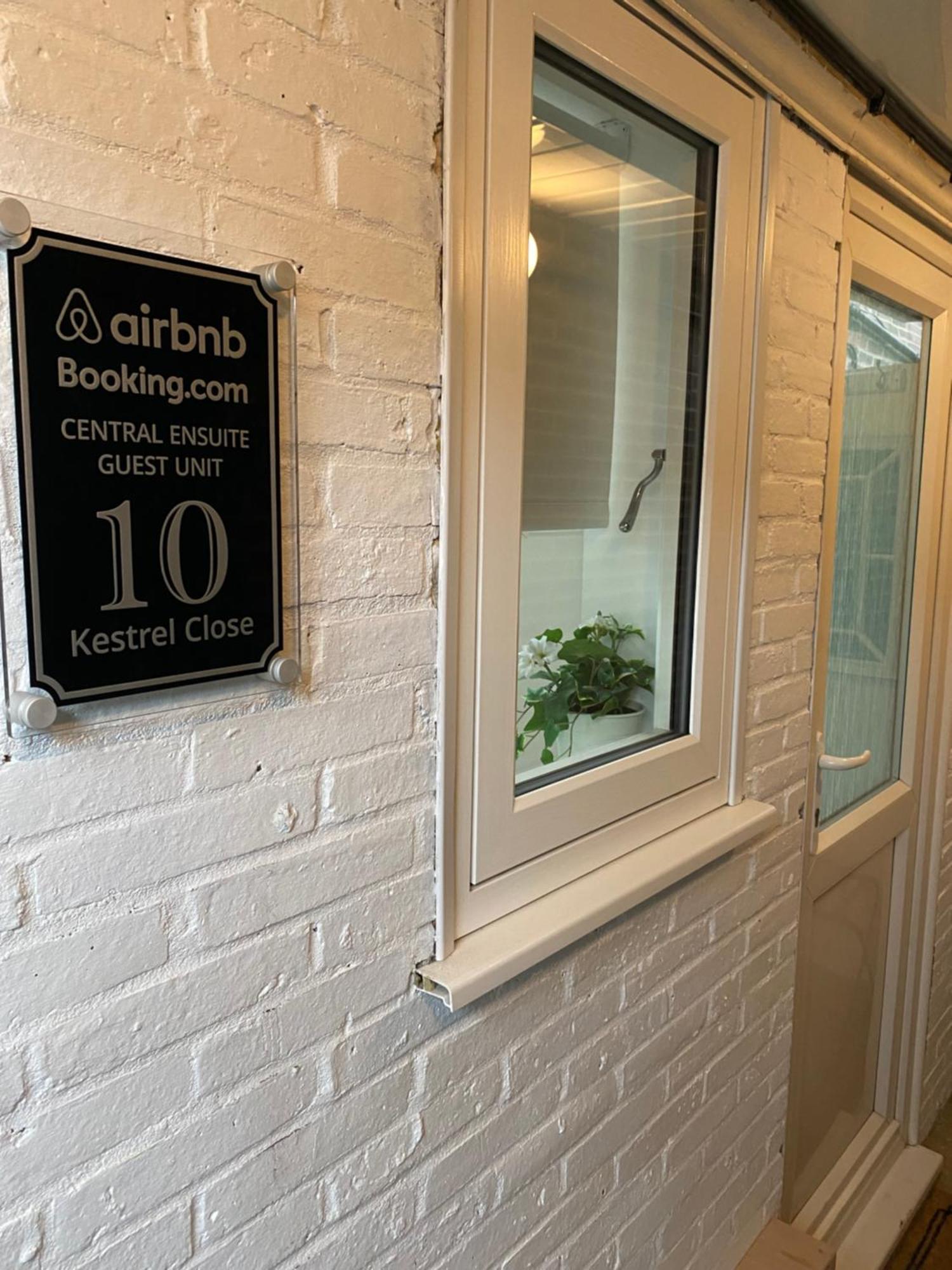 Central Ensuite Guest Unit With Ac And Free On-Street Parking Brighton Exterior photo
