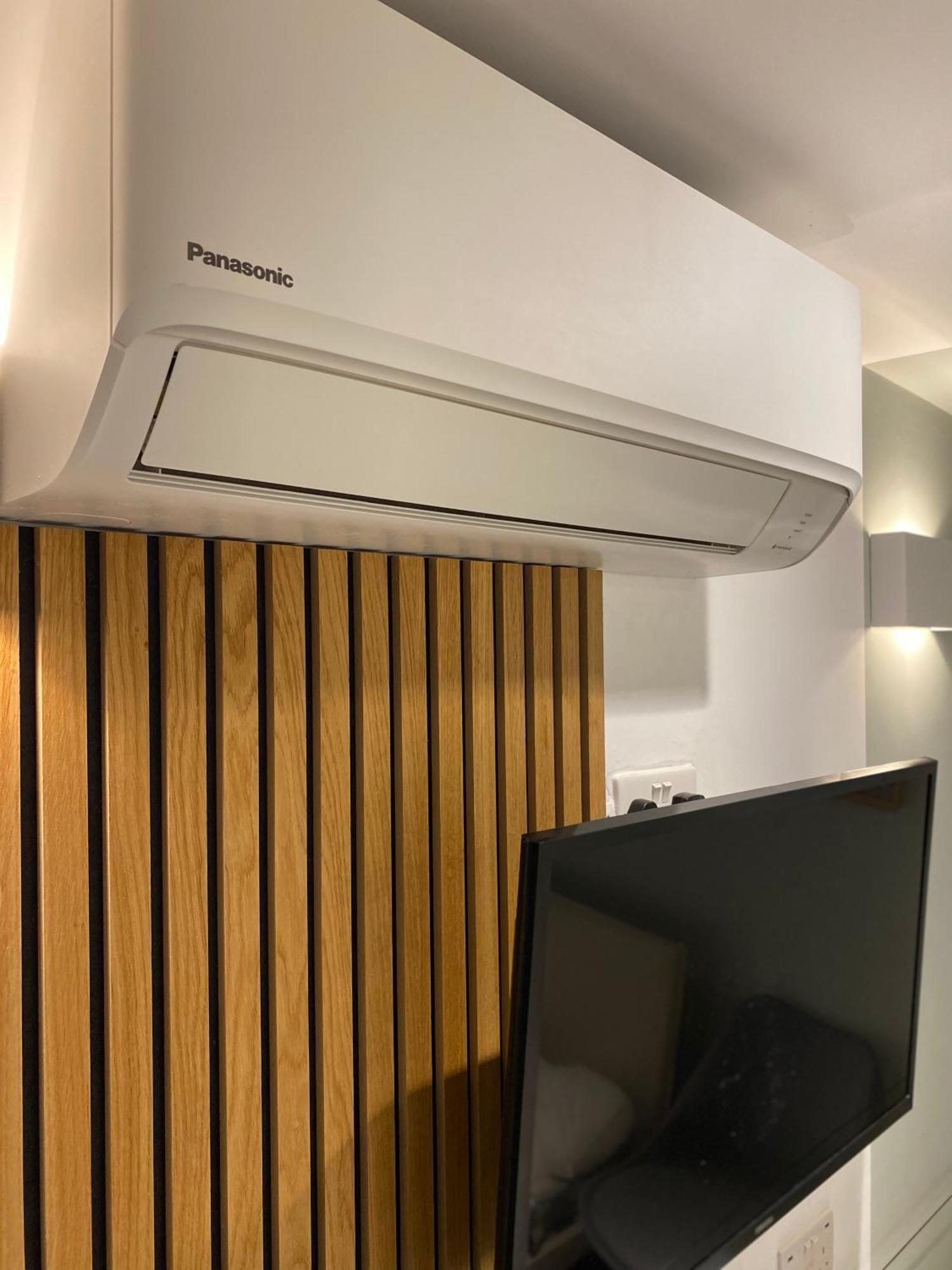 Central Ensuite Guest Unit With Ac And Free On-Street Parking Brighton Exterior photo